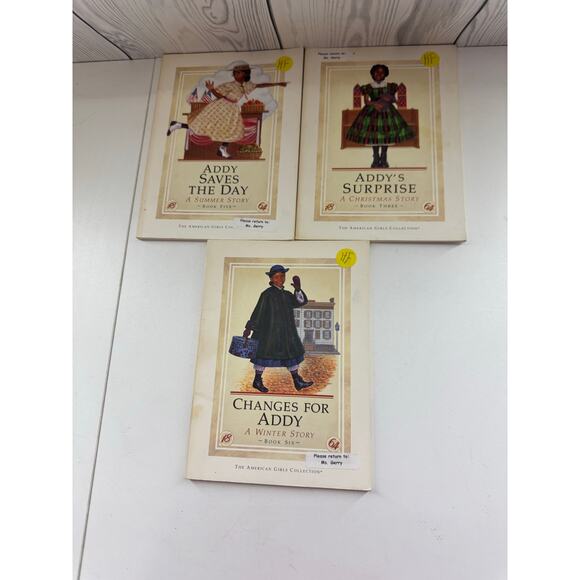 Pleasant Company Other - The American Girls Collection MOLLY 4 Books Set - 1988 Pleasant Company